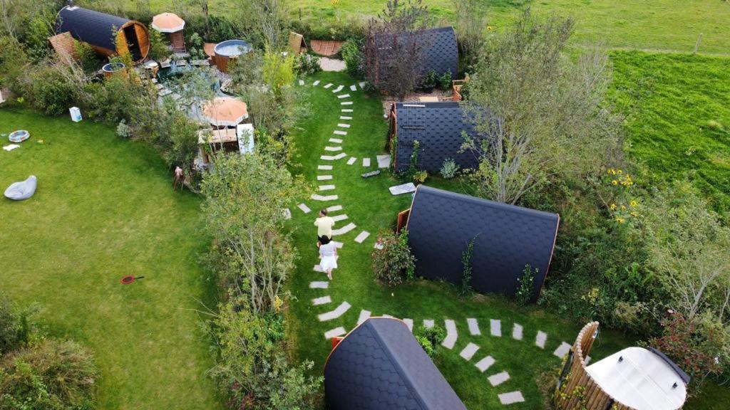 Dragonfly Glamping Spa Retreat Ashford  Buitenkant foto