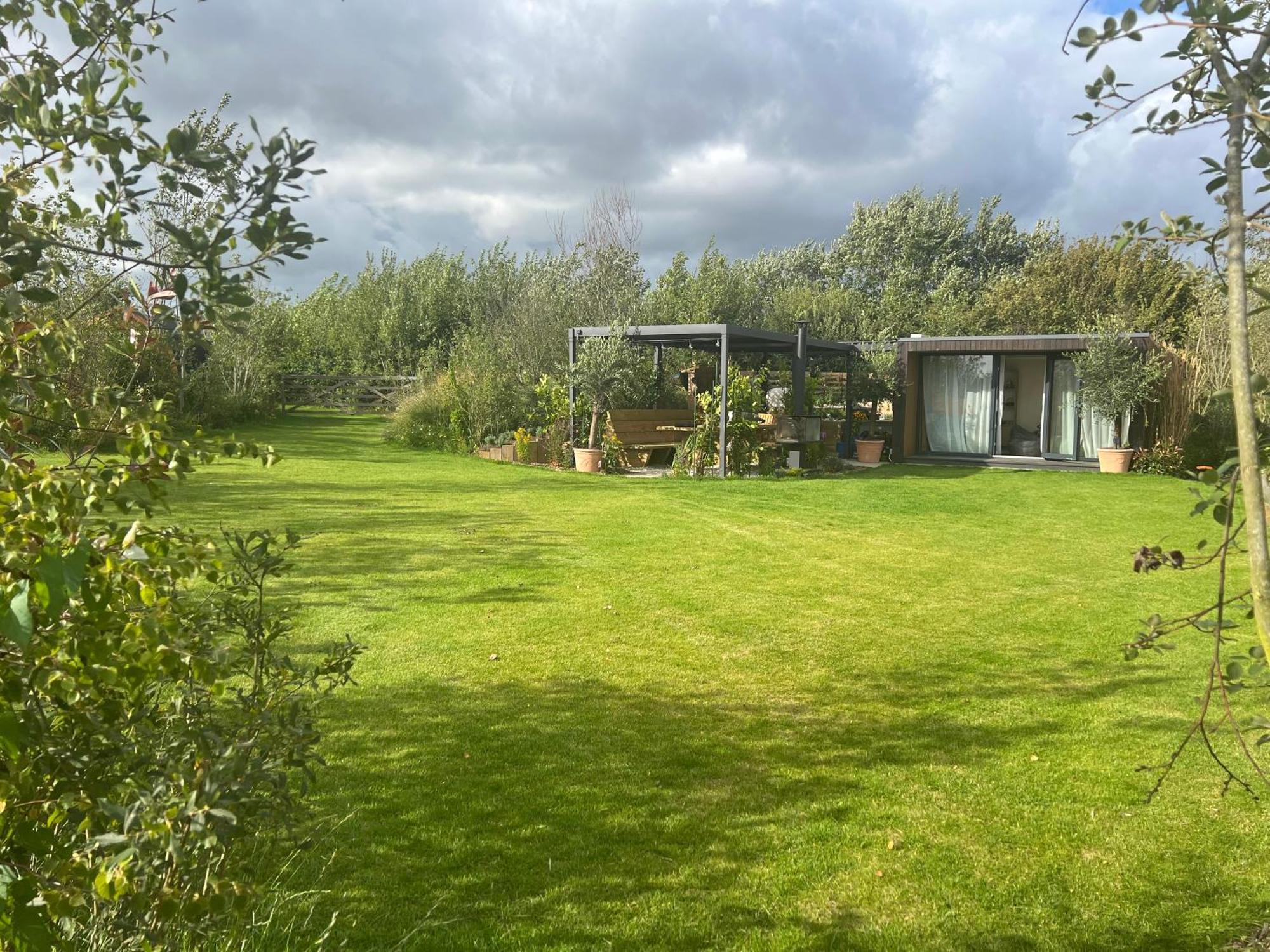 Dragonfly Glamping Spa Retreat Ashford  Buitenkant foto