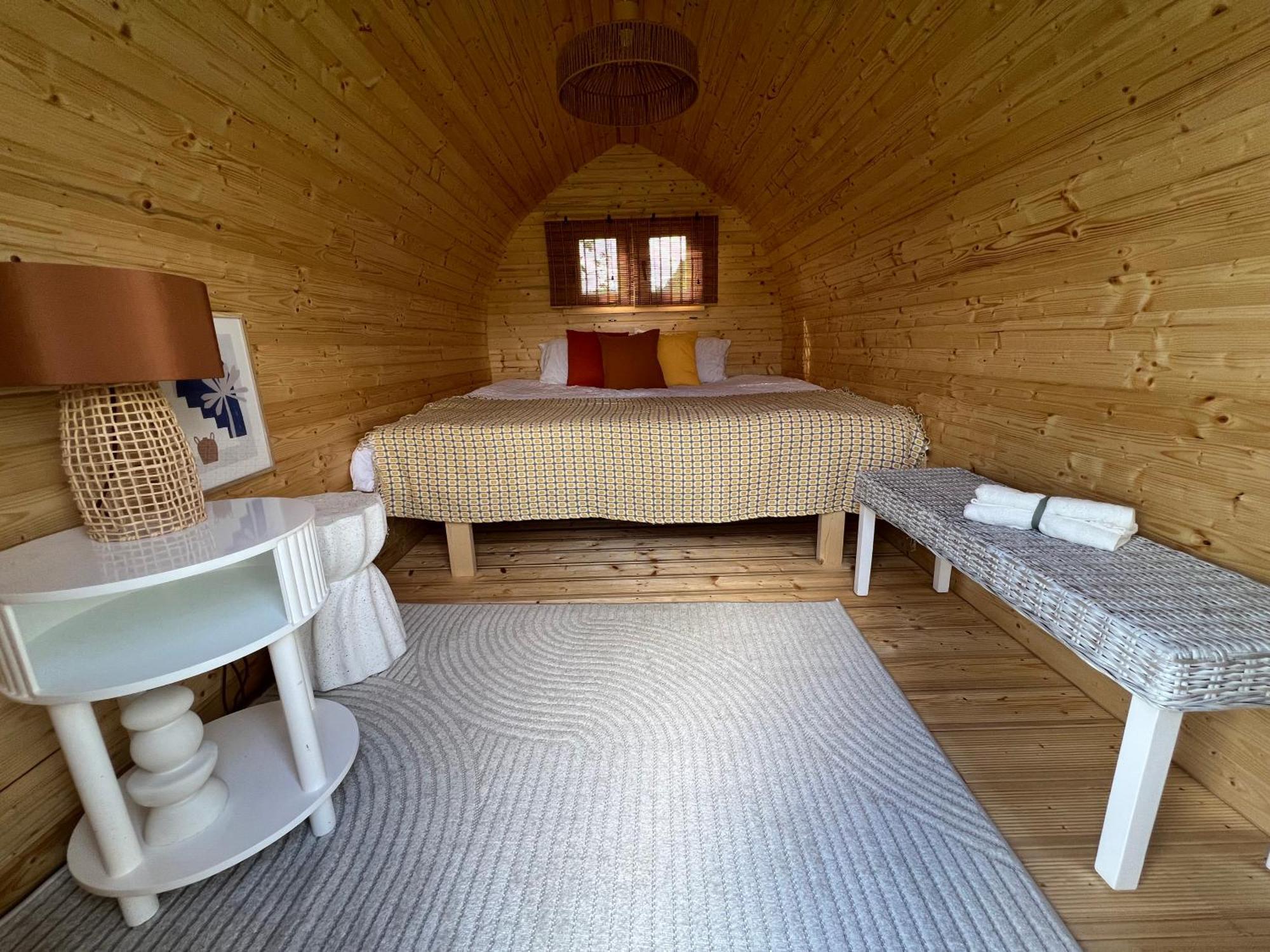 Dragonfly Glamping Spa Retreat Ashford  Buitenkant foto
